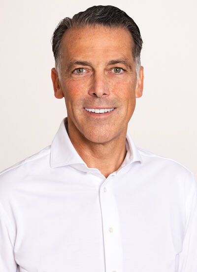 dr Sam Vermeire